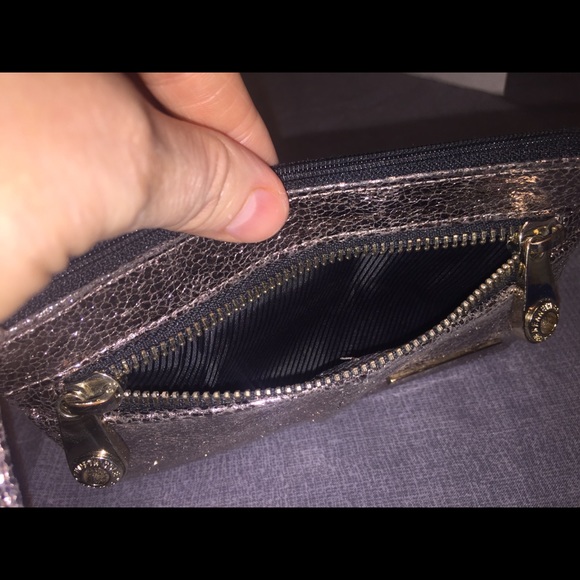 Kenneth Cole Reaction’s Glitter Wristlet - Picture 6 of 6